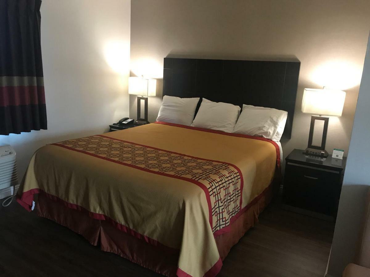 Motel Manhattan & 3*